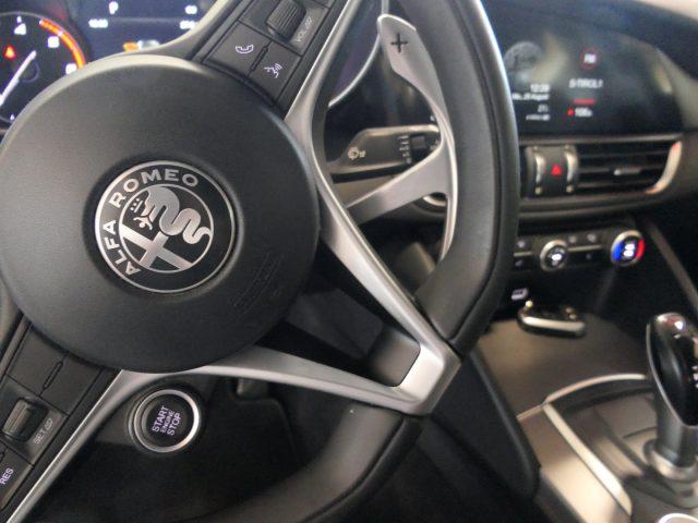 ALFA ROMEO Giulia 2.2 Turbodiesel 210 CV AT8 AWD Q4 Veloce