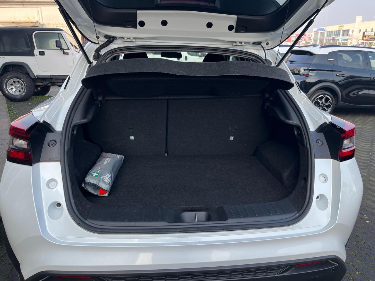 Nissan Juke 1.0 DIG-T ACENTA 114cv