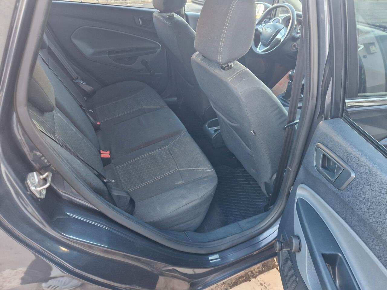 Ford Fiesta 1.4 TDCi 5p. Titanium