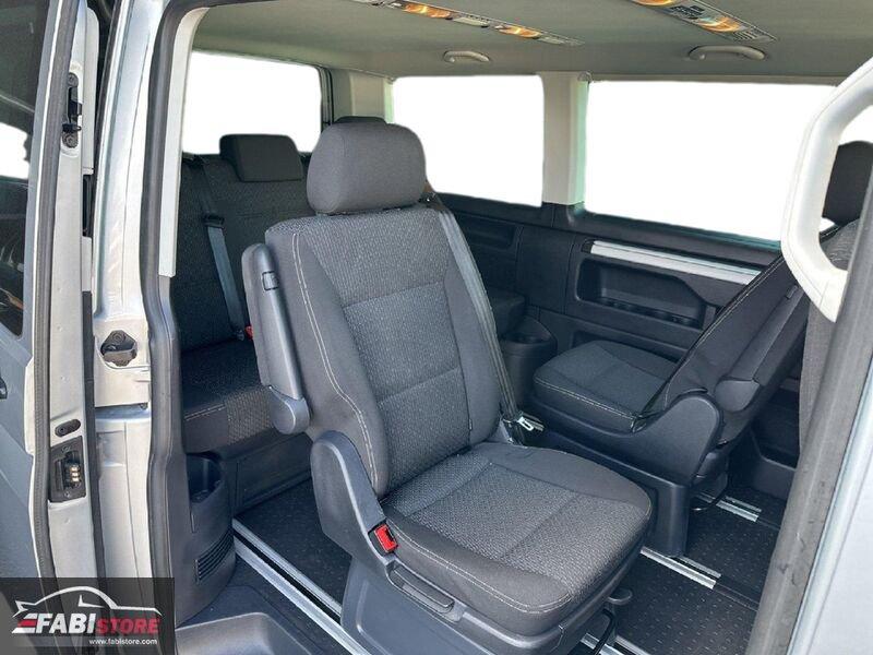 Volkswagen Multivan 2.0 TDI 150CV DSG Highline