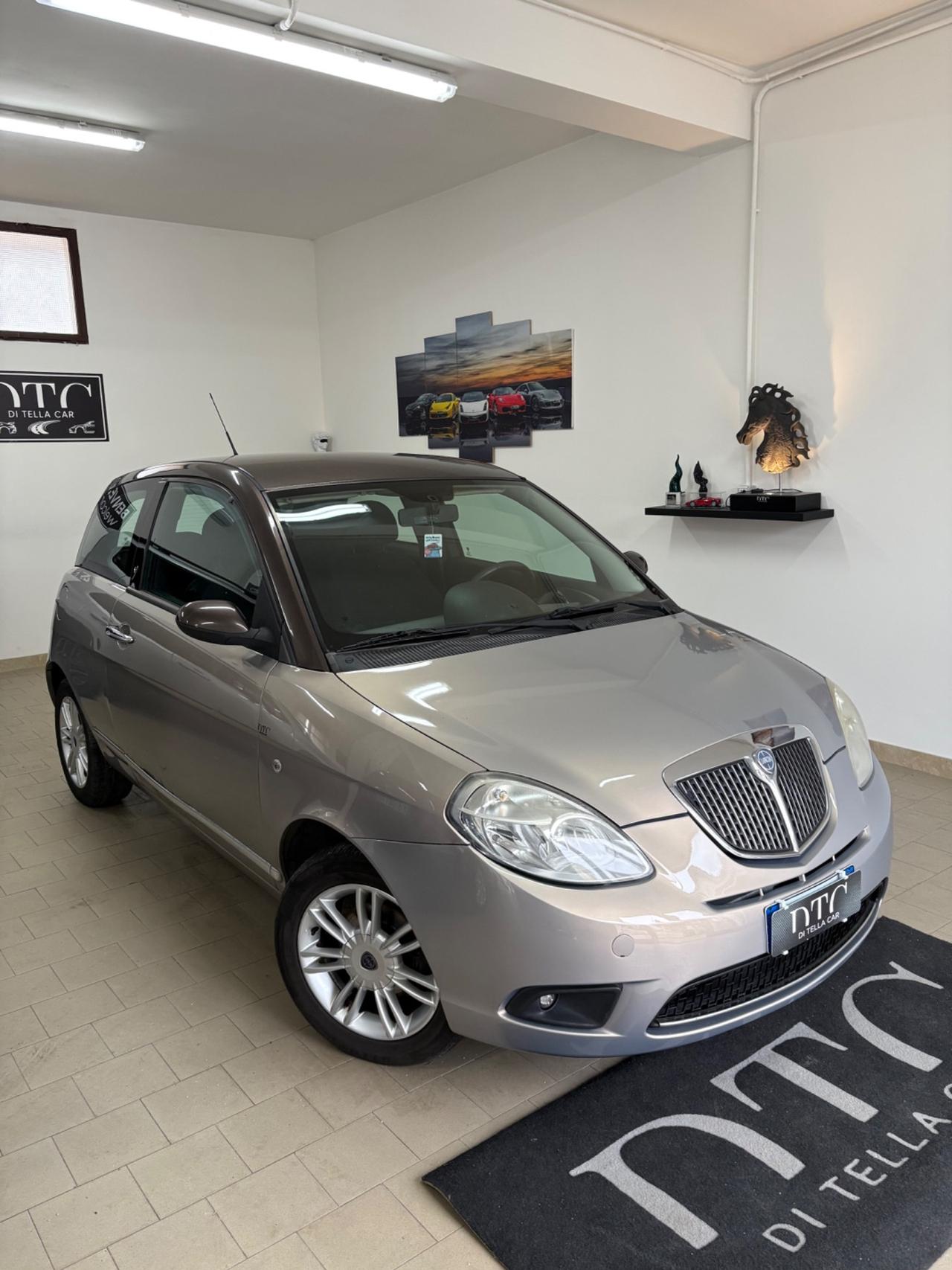 Lancia Ypsilon 1.3 MJT 75 CV