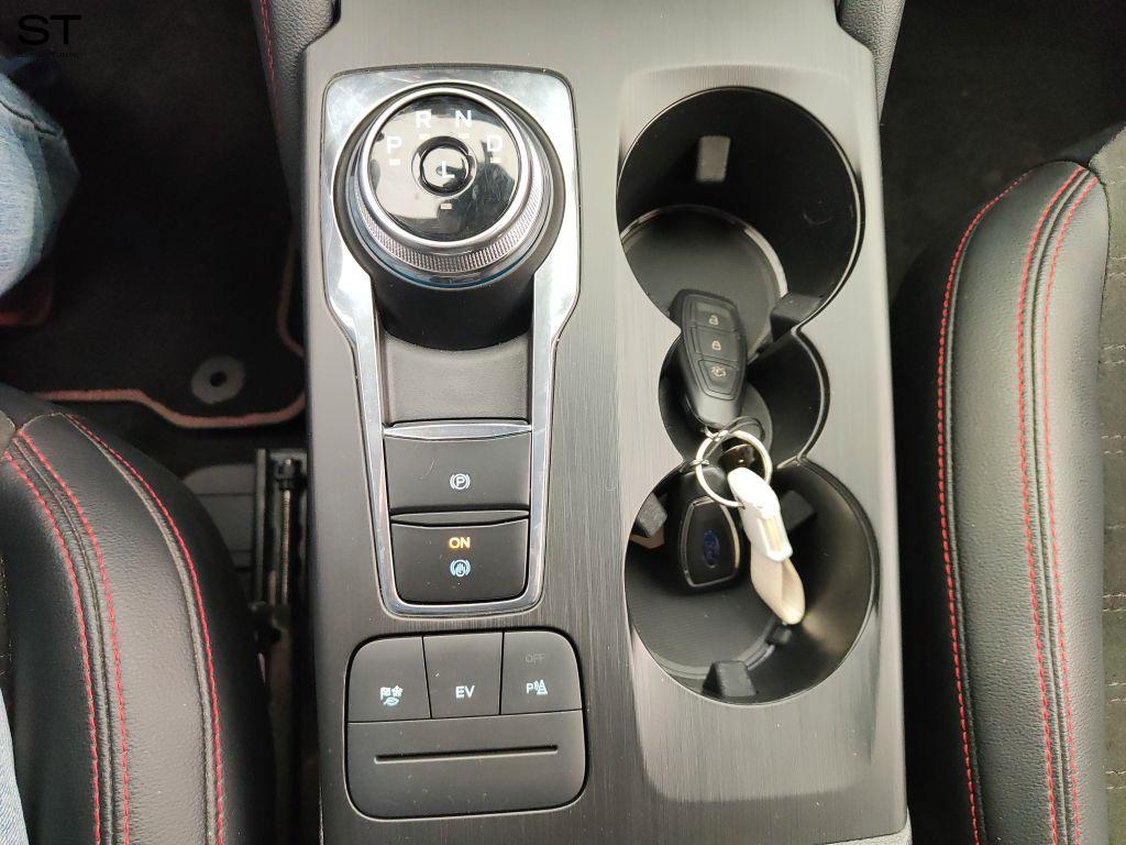 FORD Kuga 3ª serie - Kuga 2.5 Plug In Hybrid 225 CV CVT 2WD ST-Li