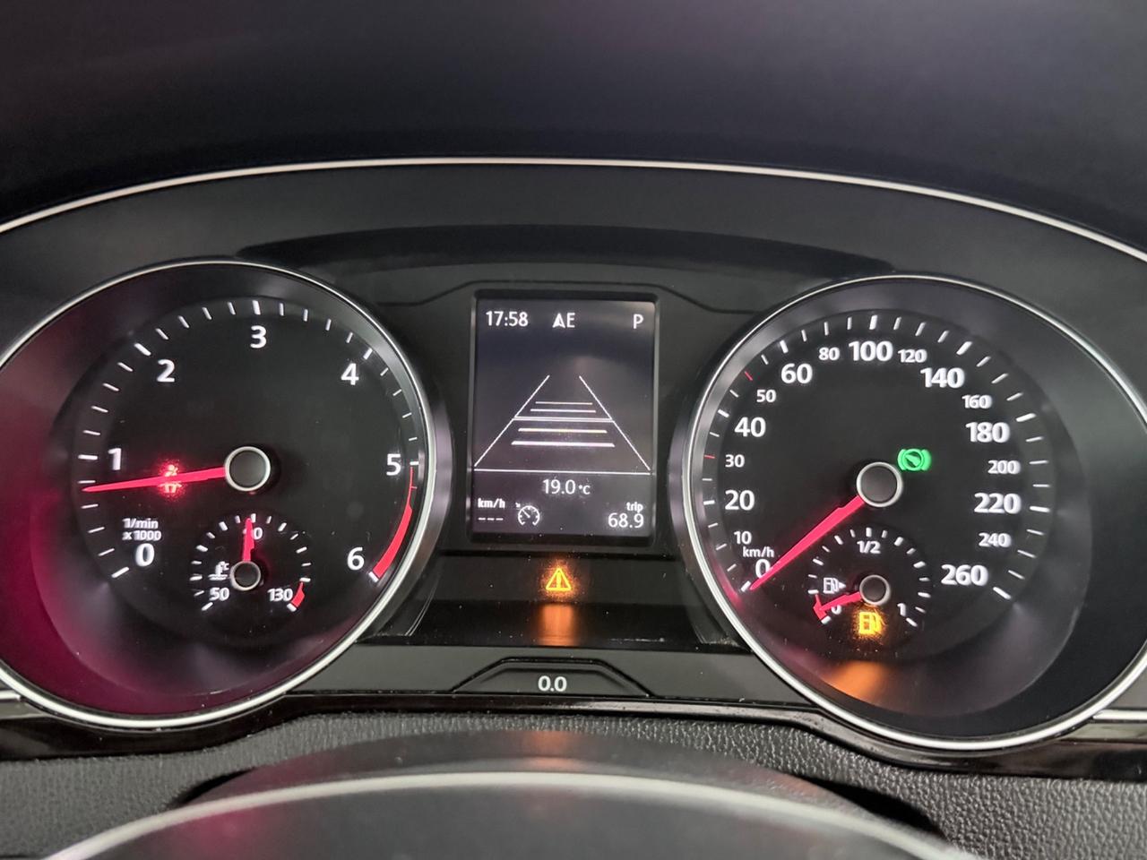 Volkswagen Passat 1.6 TDI 120CV NEOPATENTATI DSG EUR6