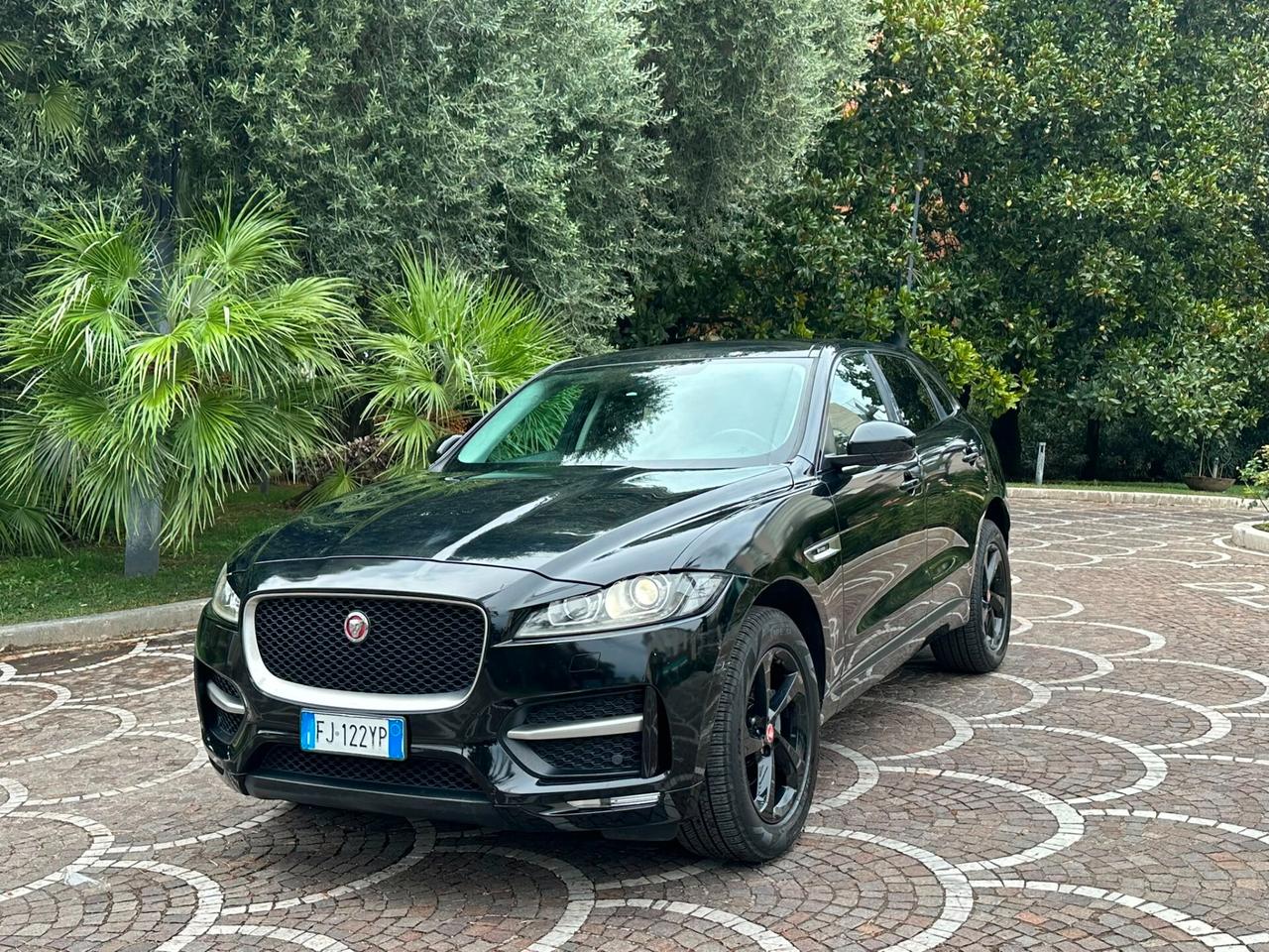 Jaguar F-Pace 2.0 D 180 CV AWD Prestige 2017