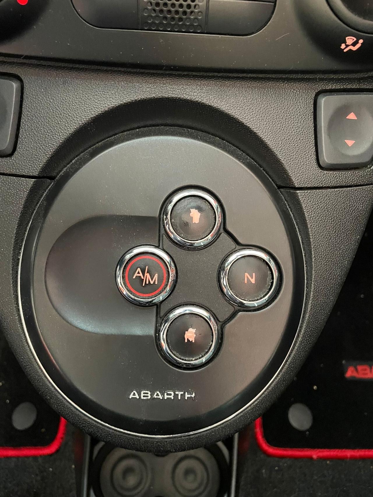 ABARTH 500C 1.4T-JET 140cv