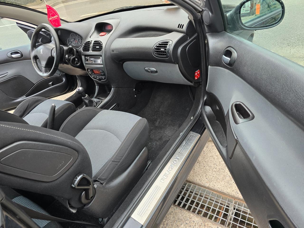Peugeot 206 1.6 16V CC