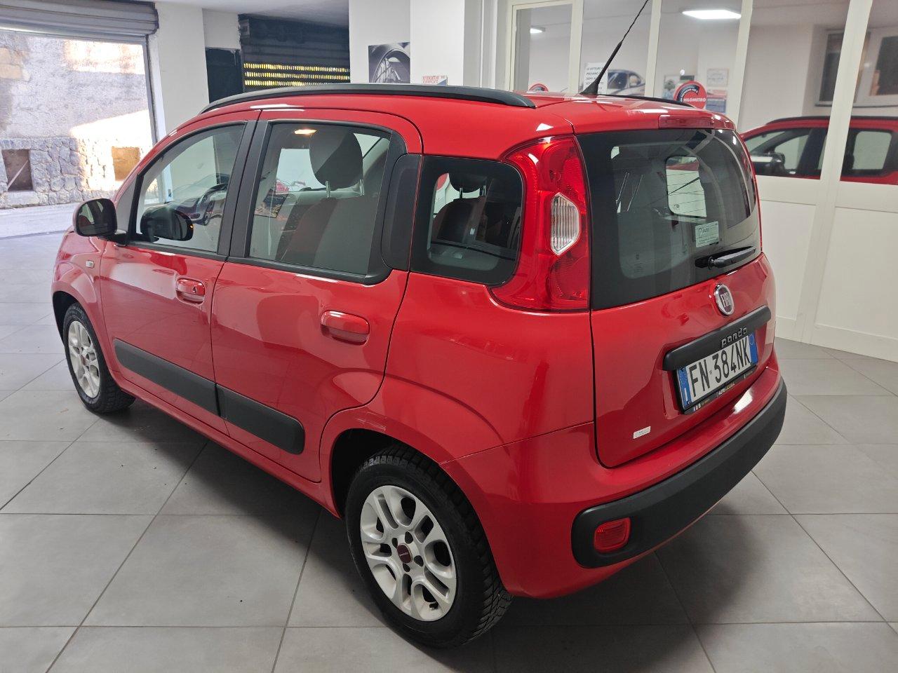 Fiat Panda 1.3 mjt 16v Lounge s&s 95cv LEGGI