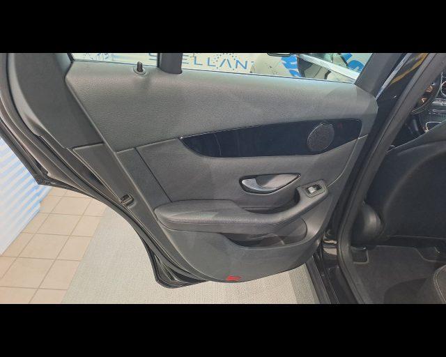 MERCEDES-BENZ GLC 220 d Executive 4matic auto