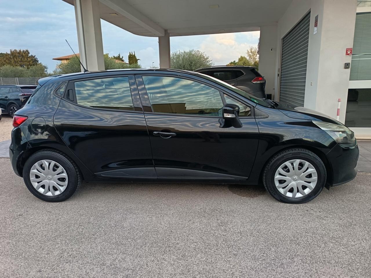 Renault Clio 1.5 dCi 8V 90CV 5 porte Costume National