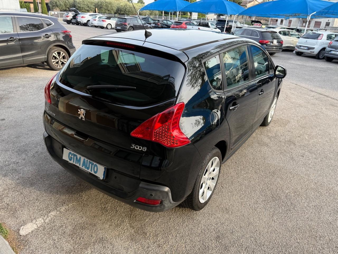 Peugeot 3008 1.6 HDi 110CV - Neopatentati
