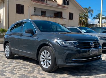 Volkswagen Tiguan Life 2.0 TDI 150 CV DSG