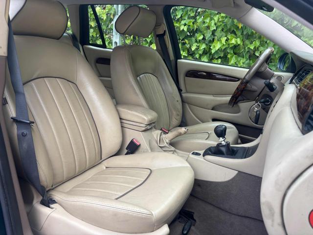JAGUAR X-Type 2.2D cat Wagon Executive