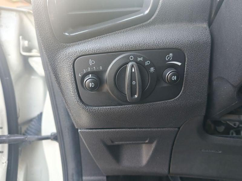 Ford EcoSport EcoSport 1.5 tdci Plus 95cv E6 LEGGI