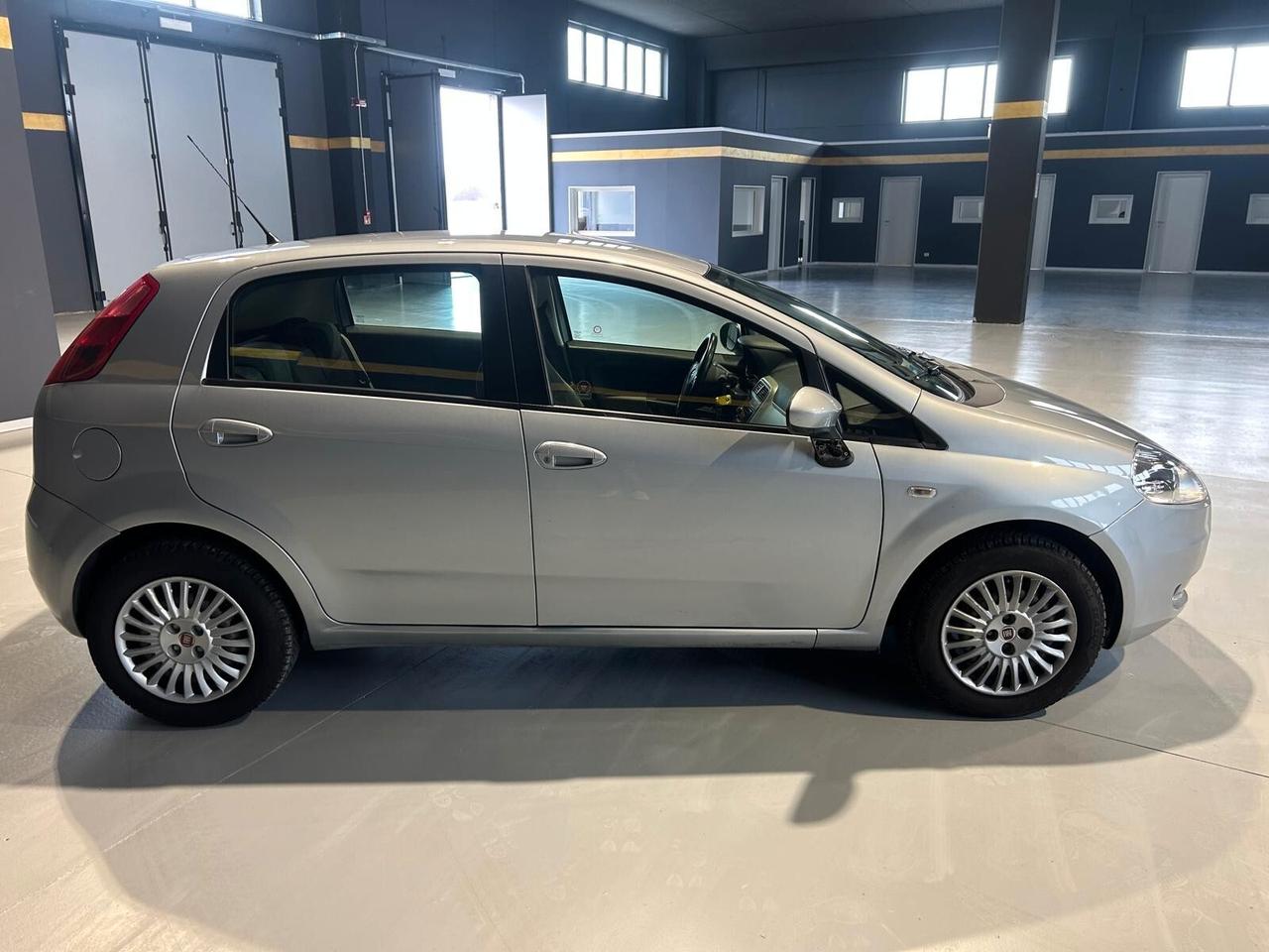 Fiat Grande Punto 1.4 5 porte Dynamic