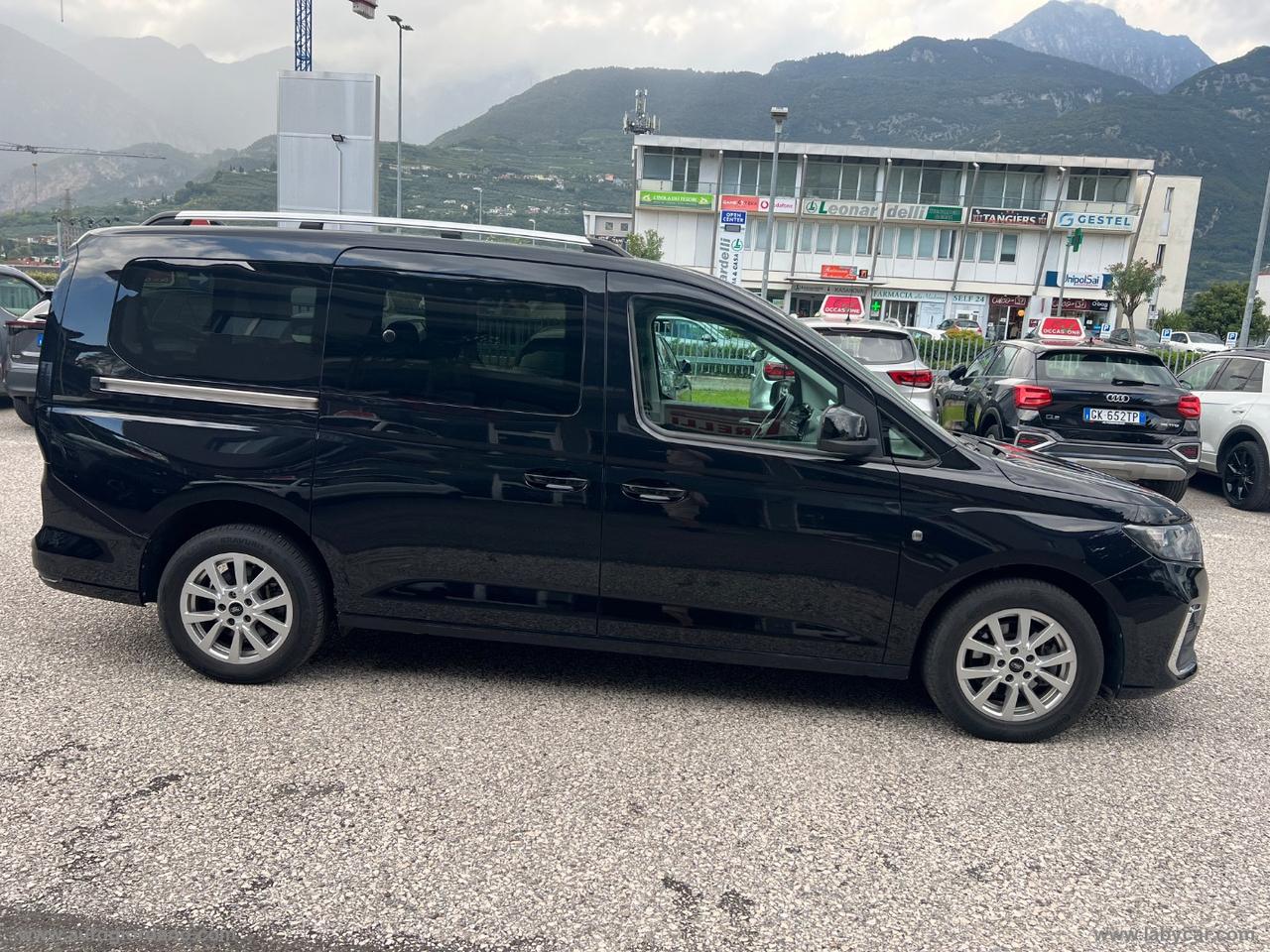 FORD Gr.Tourneo Connect 2.0 122 aut. Tit.