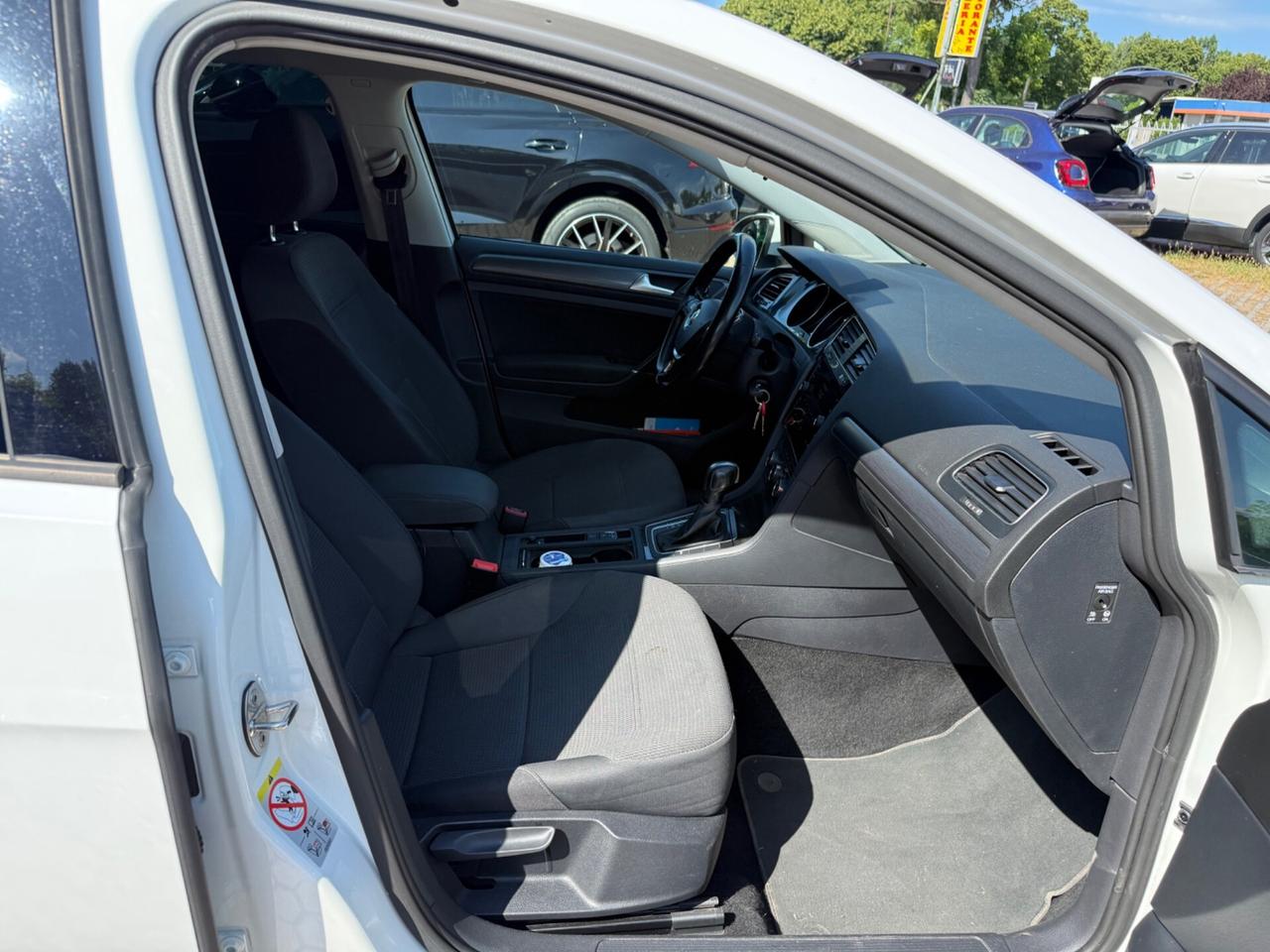 Volkswagen Golf 1.5 TGI DSG 5p. Business BlueMotion Technology