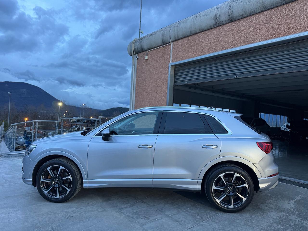 Audi Q3 40 TDI quattro S tronic line edition