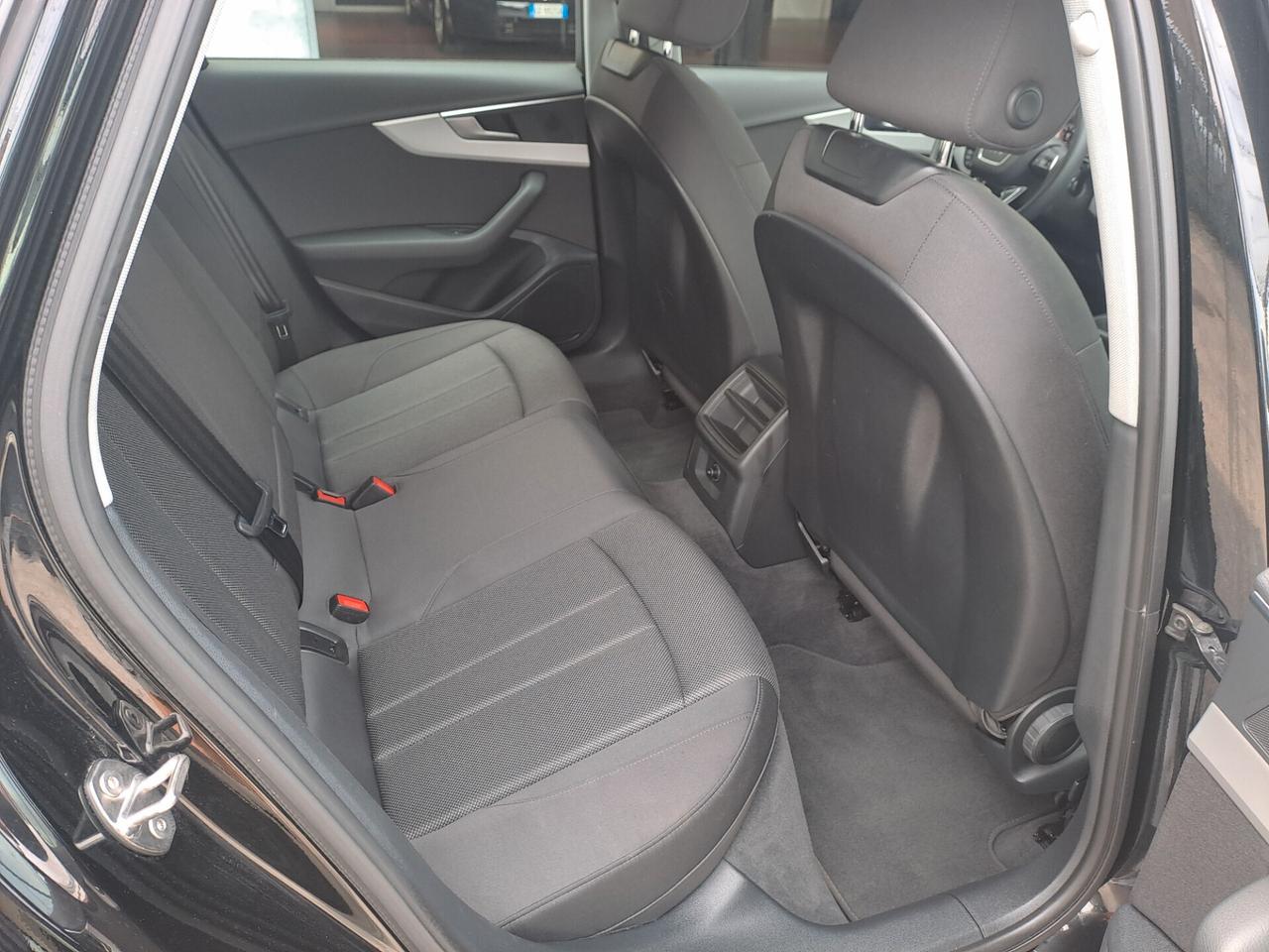 Audi A4 Avant 35 2.0 TDI 163CV S-tronic