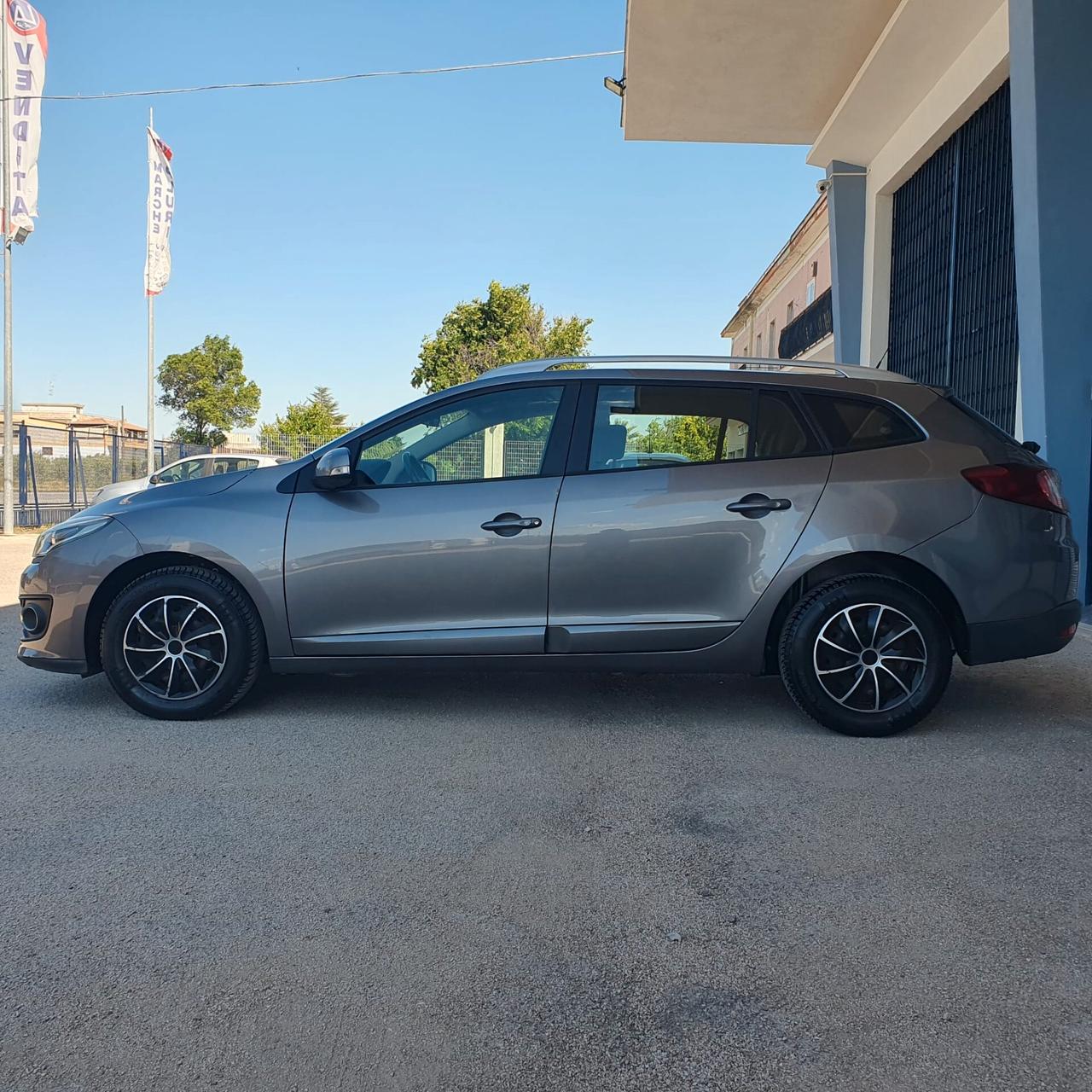 Renault Mégane 1.5 dCi 110CV SporTour Wave