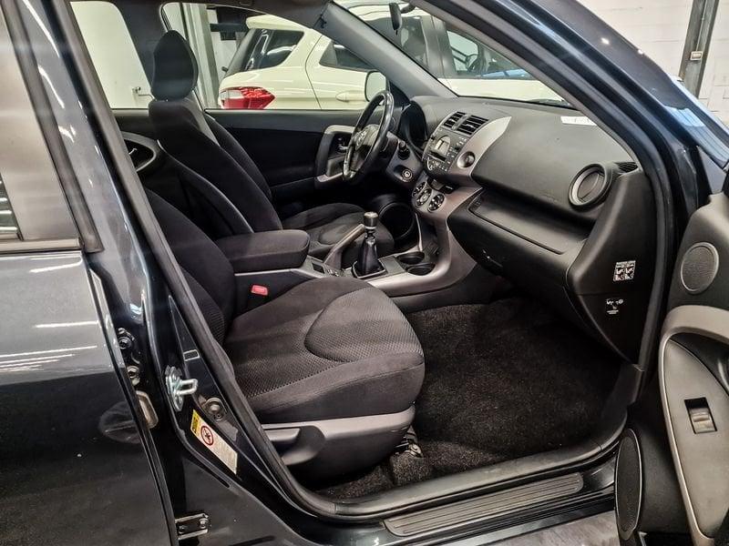 Toyota RAV4 III 2006 5 Porte 2.2 D-4D 136cv Sol DPF