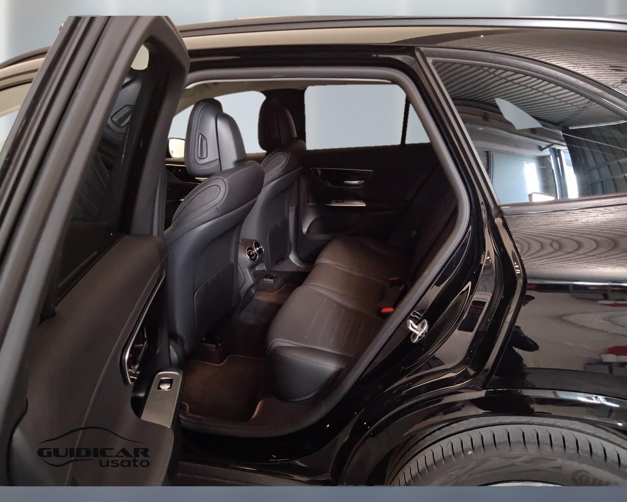Mercedes-Benz GLC - X254 - GLC 220 d AMG Line Advanced 4matic auto