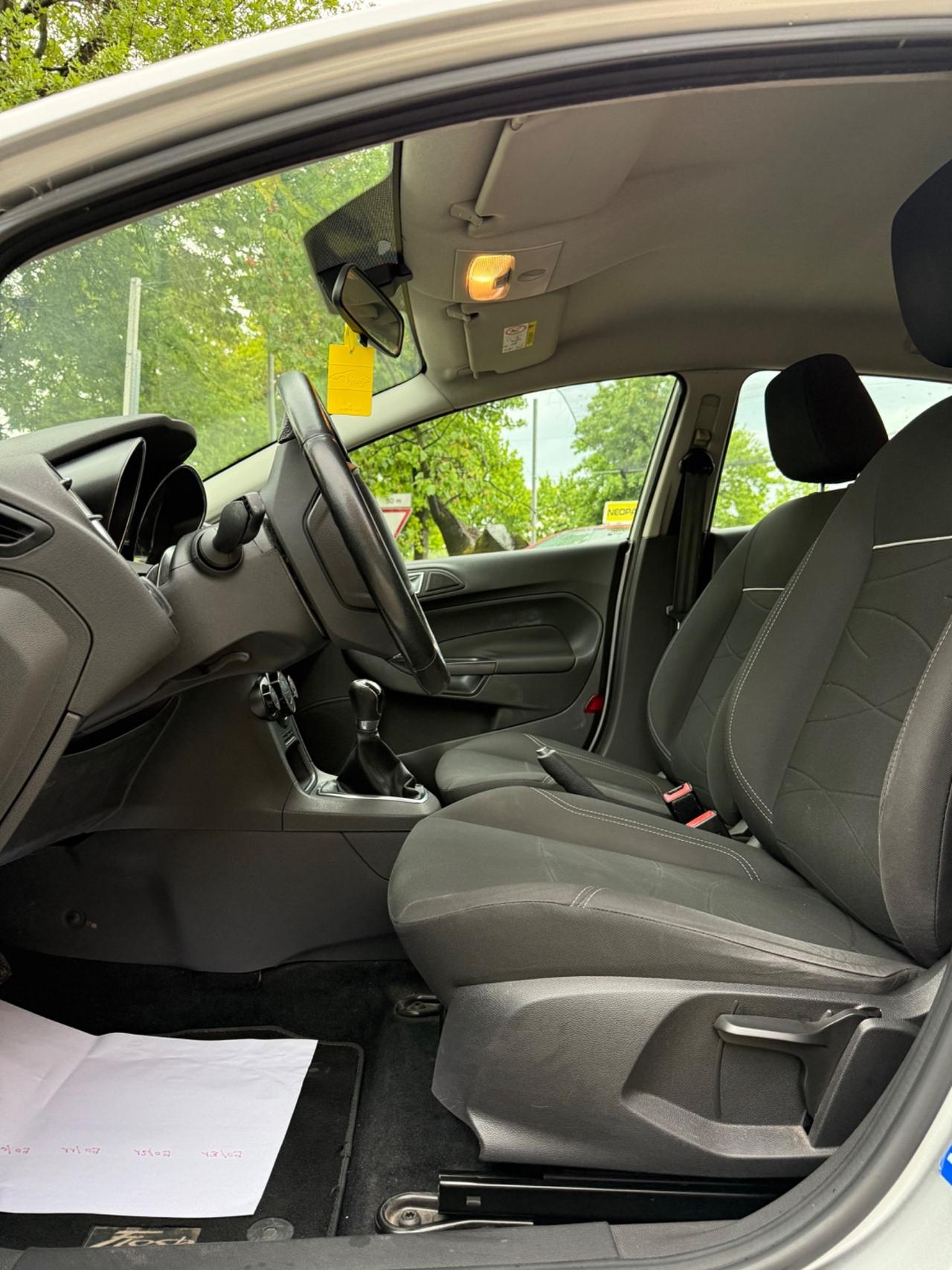 Ford Fiesta 1.4 5p. Bz.- GPL Titanium