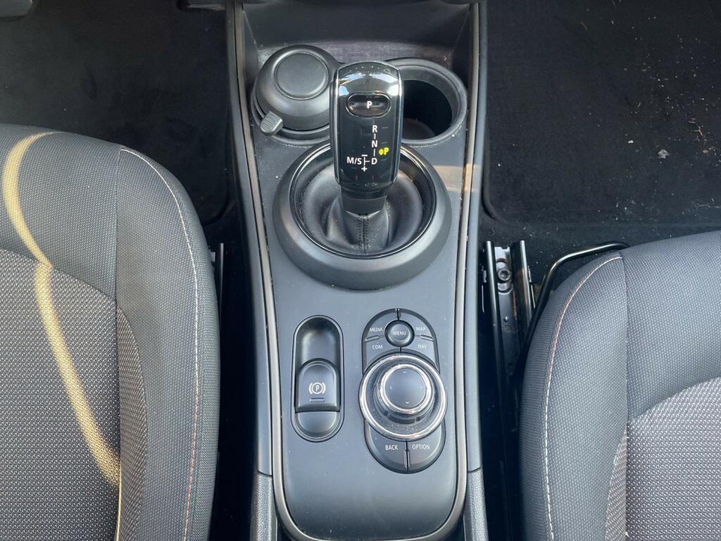 Mini Cooper Countryman 1.5 TwinPower Turbo Cooper