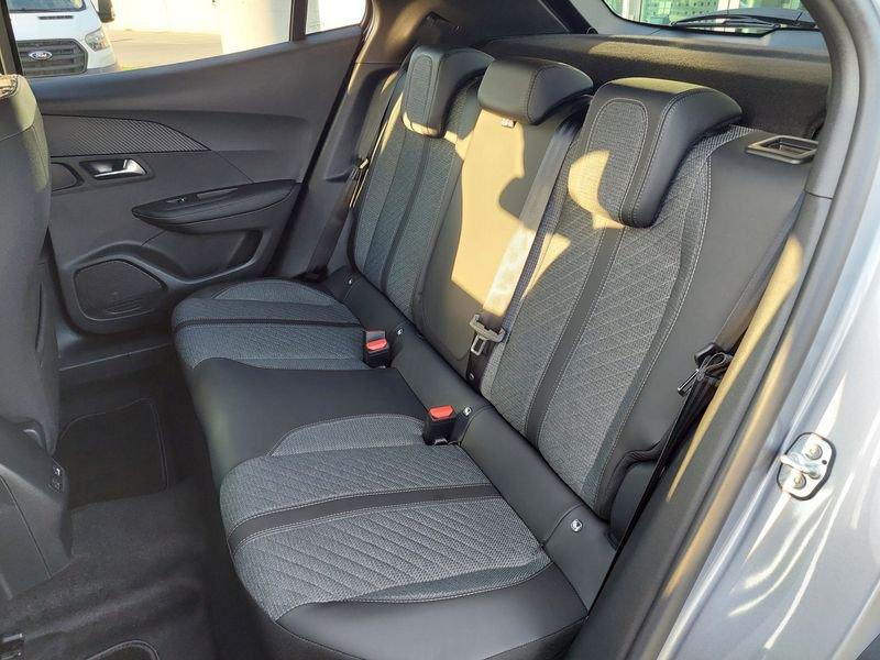 Peugeot 2008 Hybrid 136 e-DCS6 Allure