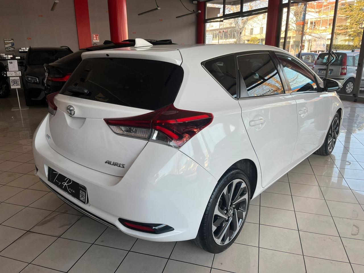 Toyota Auris 1.4 D-4D Active