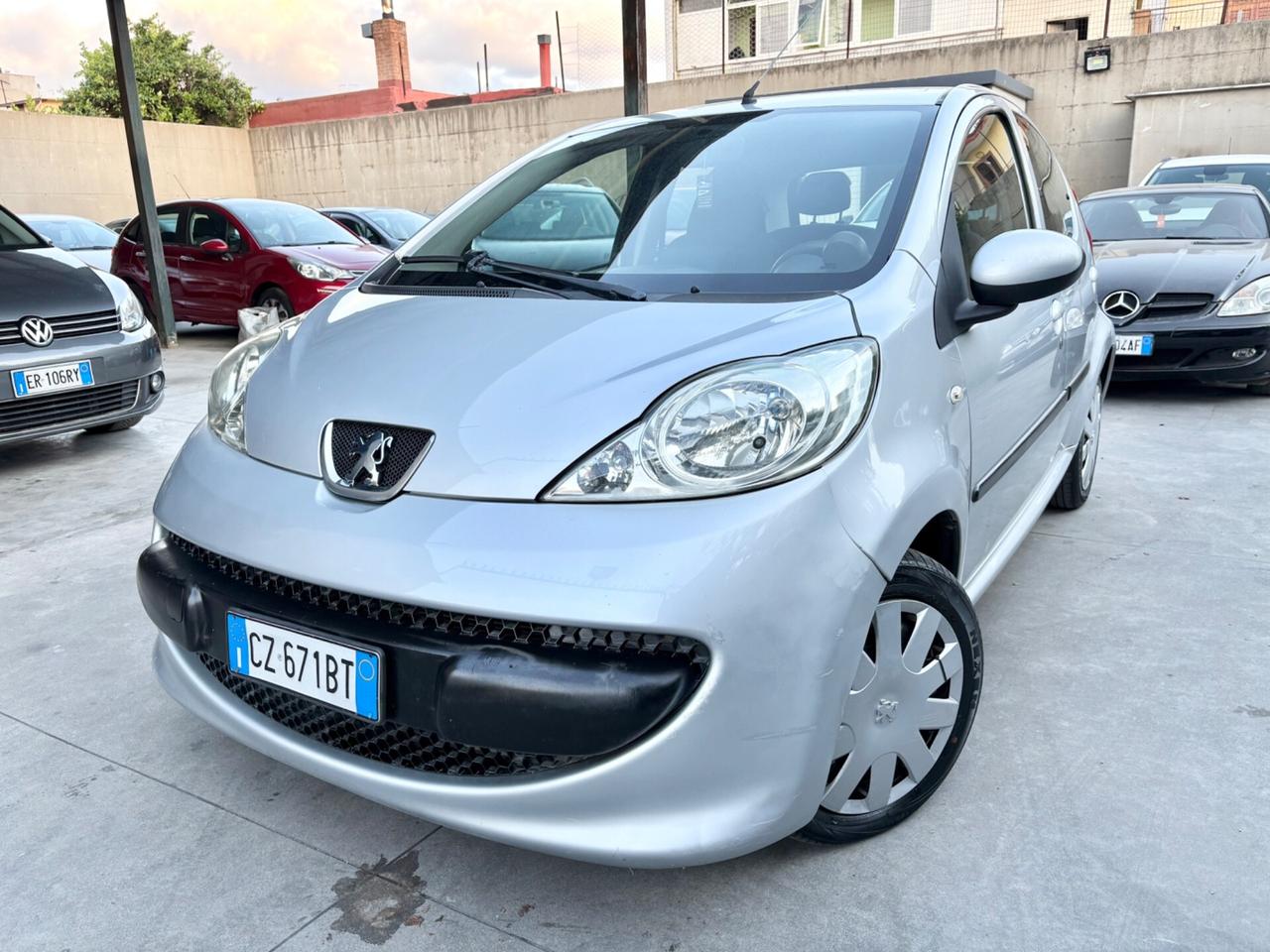Peugeot 107 1.0 68CV 5p. buonissime condizioni