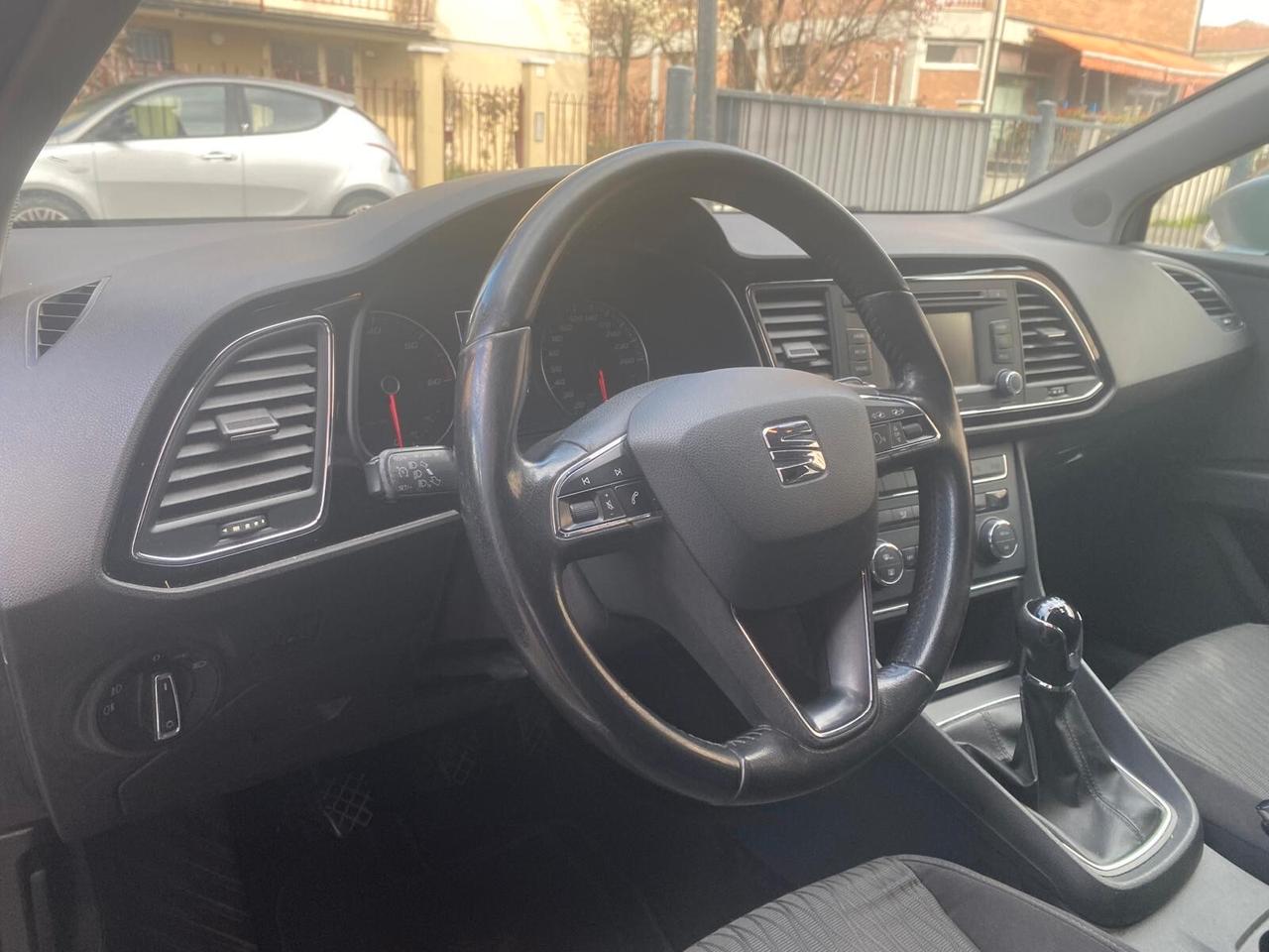 Seat Leon 1.6 TDI 105 CV ST Business NAVI