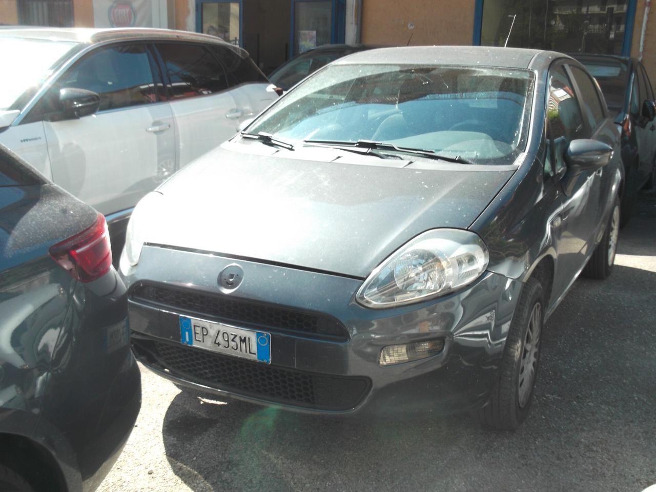 Fiat Punto 1.4 8V 5 porte Natural Power Easy - 01