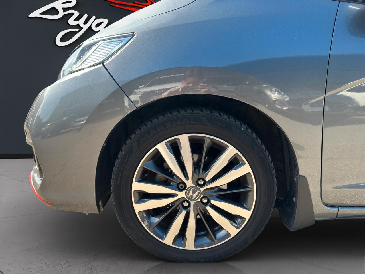 Honda Jazz 1.3 Elegance Navi ADAS