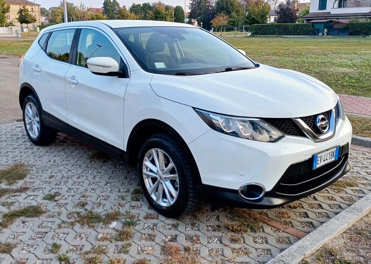 Nissan Qashqai 1.5 dCi Visia ANNO 2014