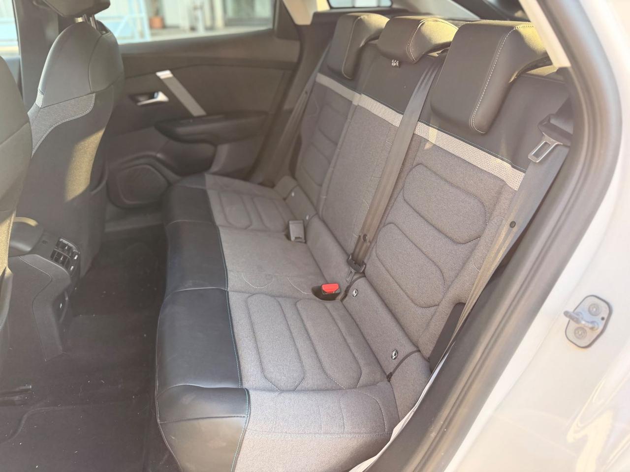Citroen C4 Shine 1.5 Blue HDi 110 #11464
