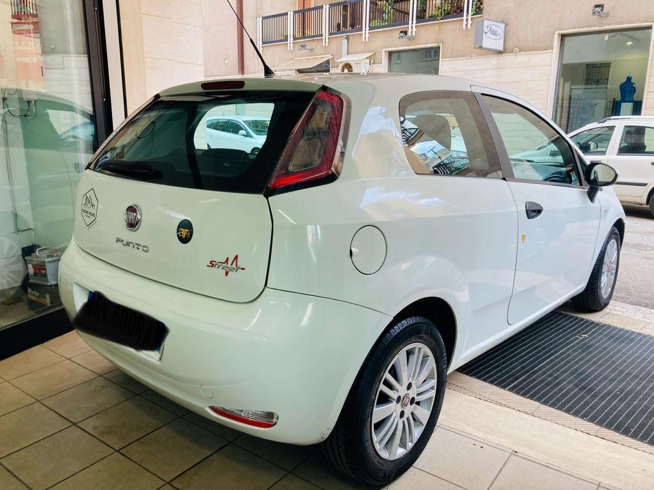 Fiat Punto EVO 1.3 MJT -X NEOPATENTATI- 2014