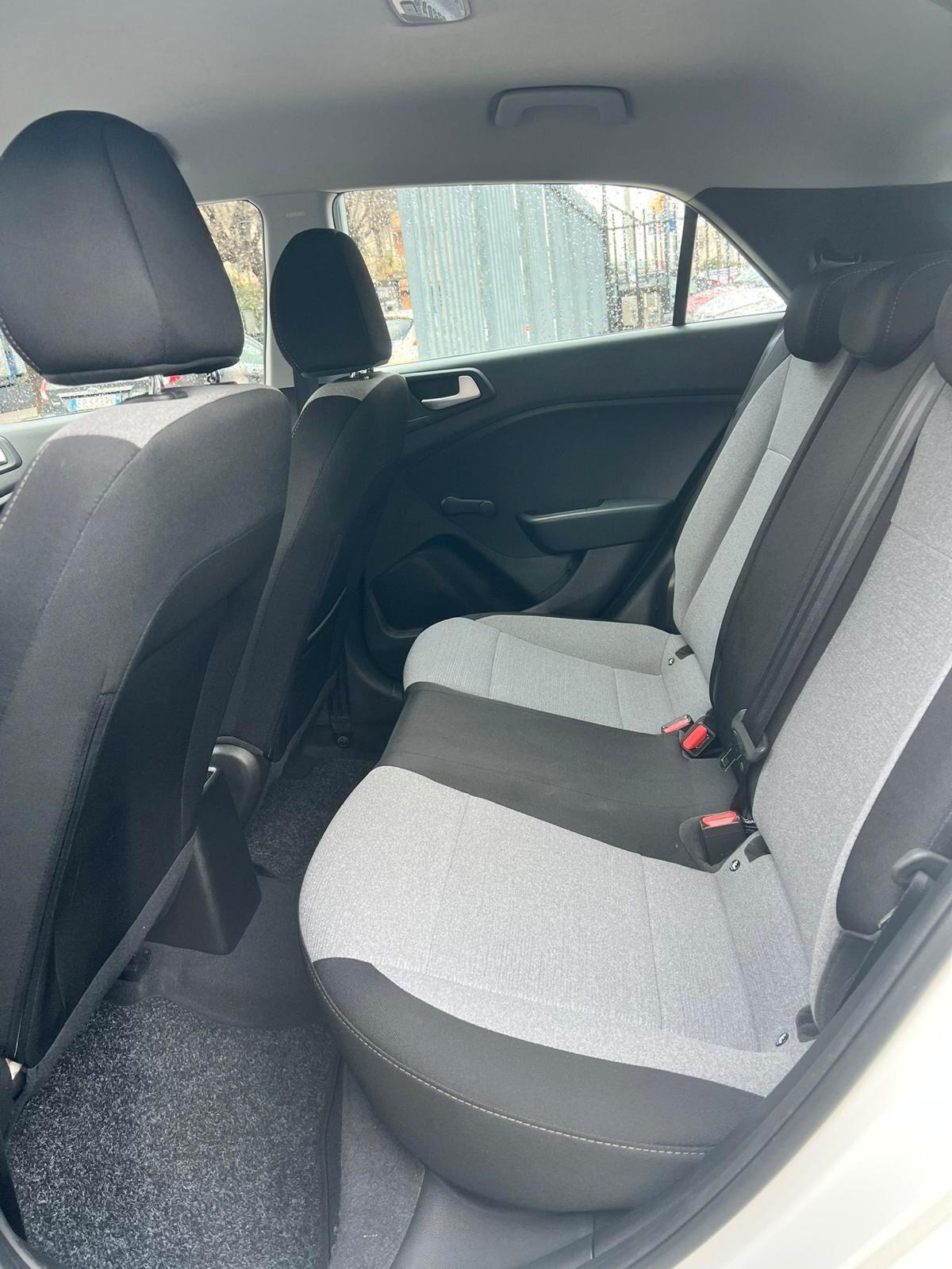 Hyundai i20 1.1 CRDi 12V 5 porte Comfort