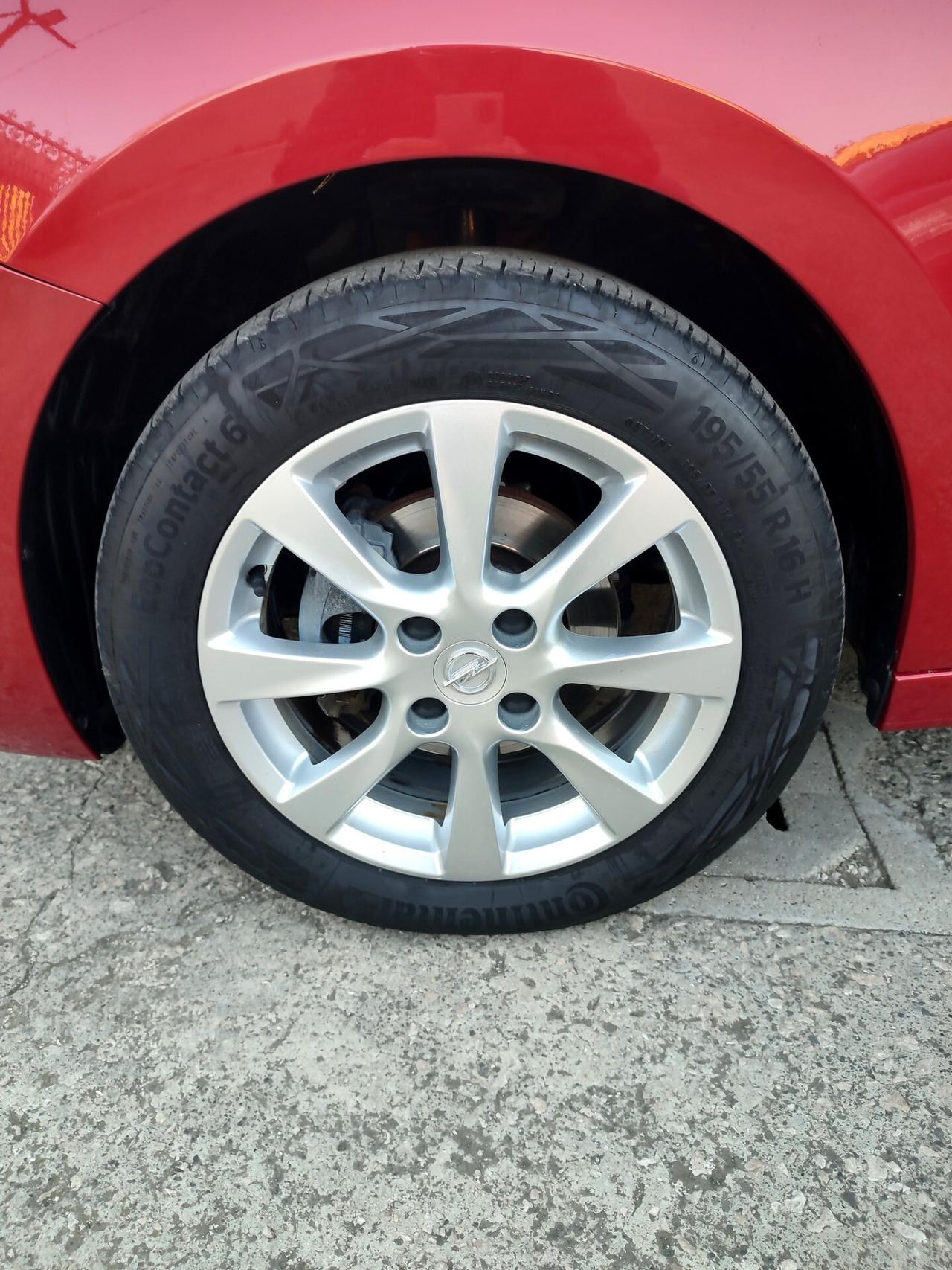 Opel Corsa 1.2 Edition