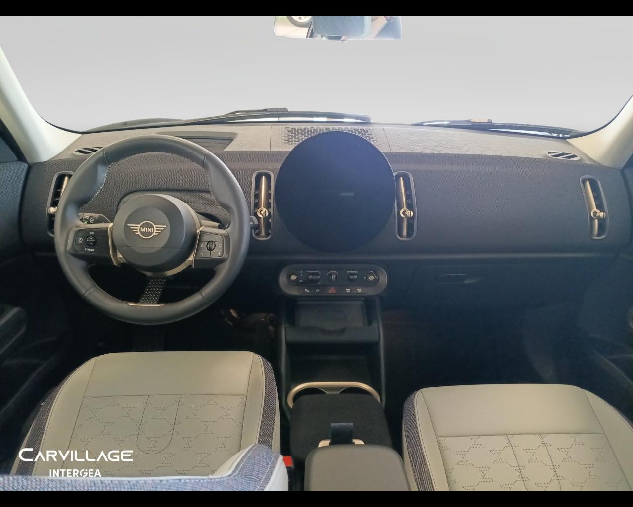 MINI Mini Countryman 2.0 48V D Classic auto