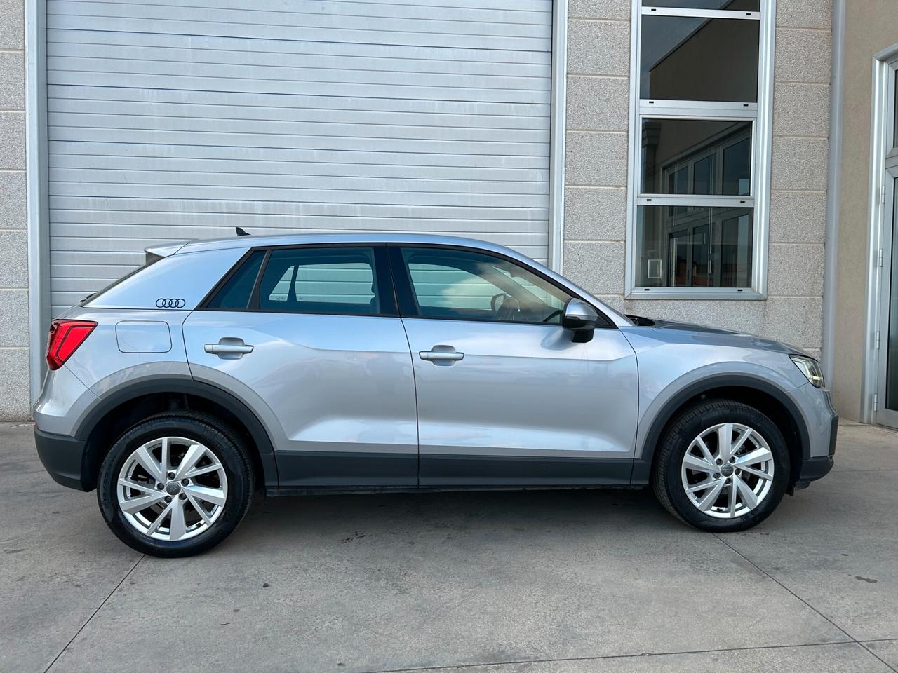 Audi Q2 30 TDI S tronic Business