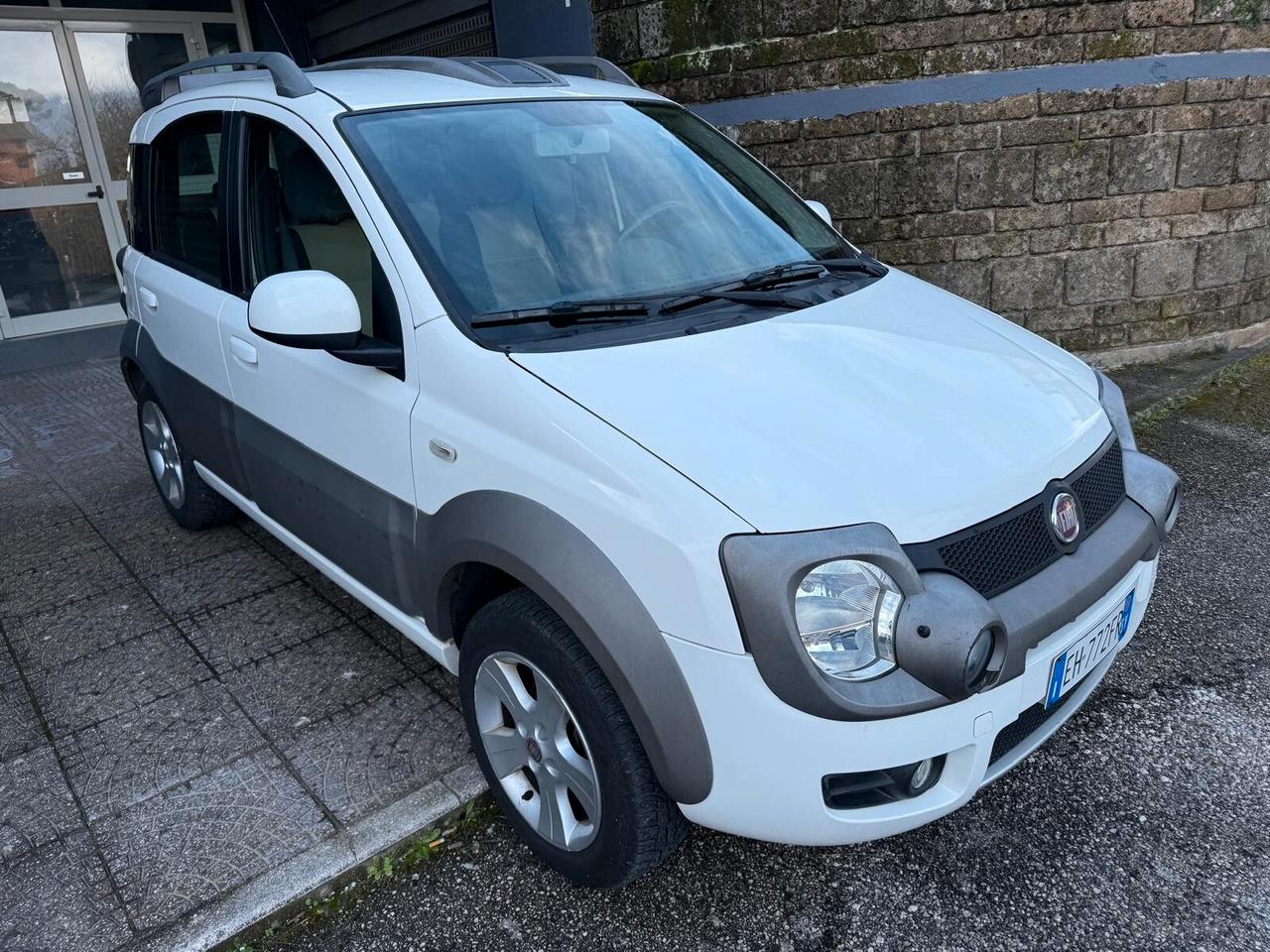 Fiat Panda 1.3 MJT 16V DPF 4x4 Cross