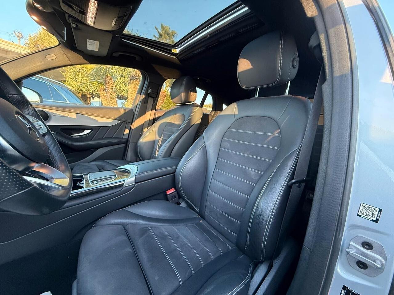 GLC Coupé 300 de 4Matic 306cv Premium AMG Tetto Pedane