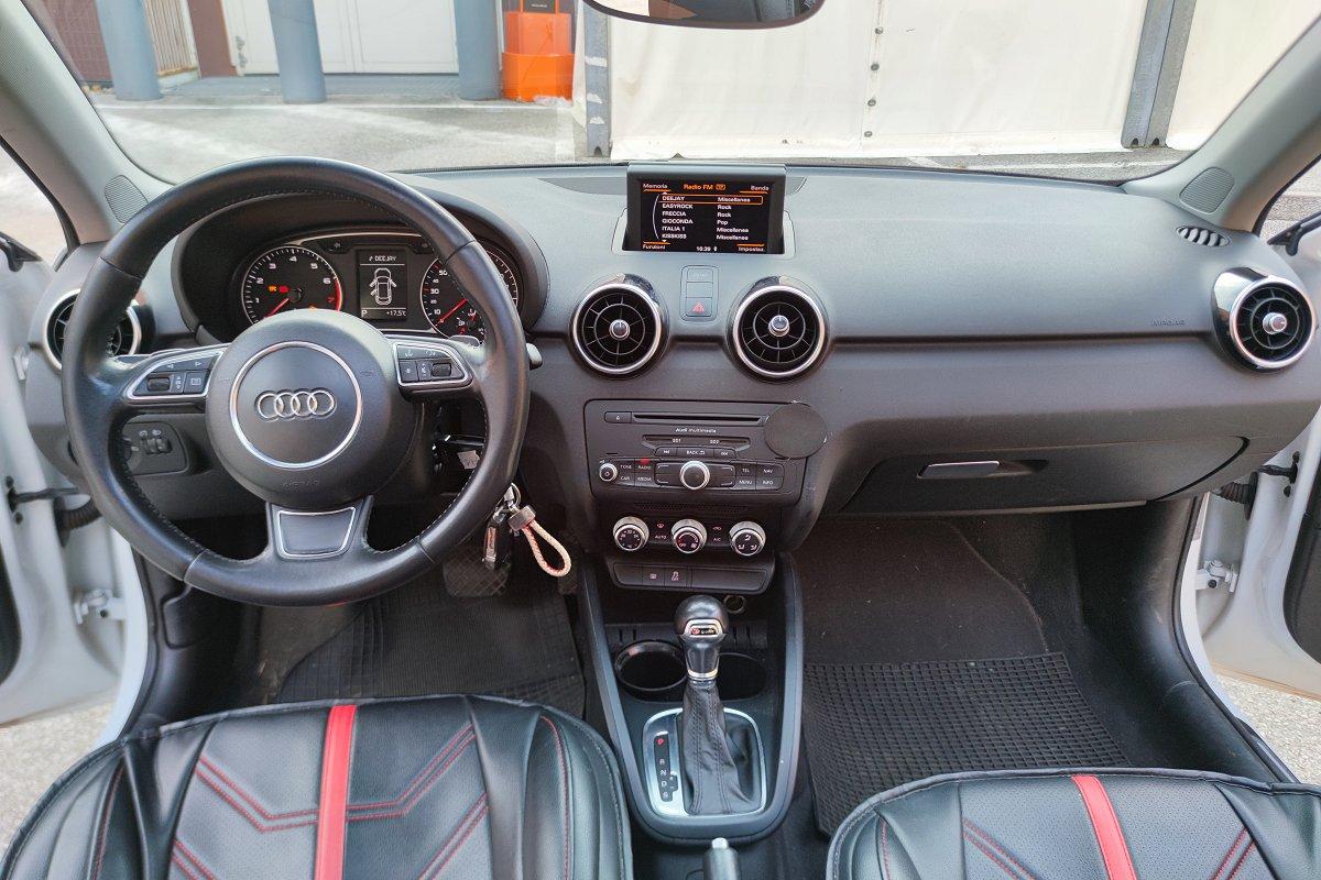 AUDI A1 SPB 1.4 TFSI COD S tronic Ambition