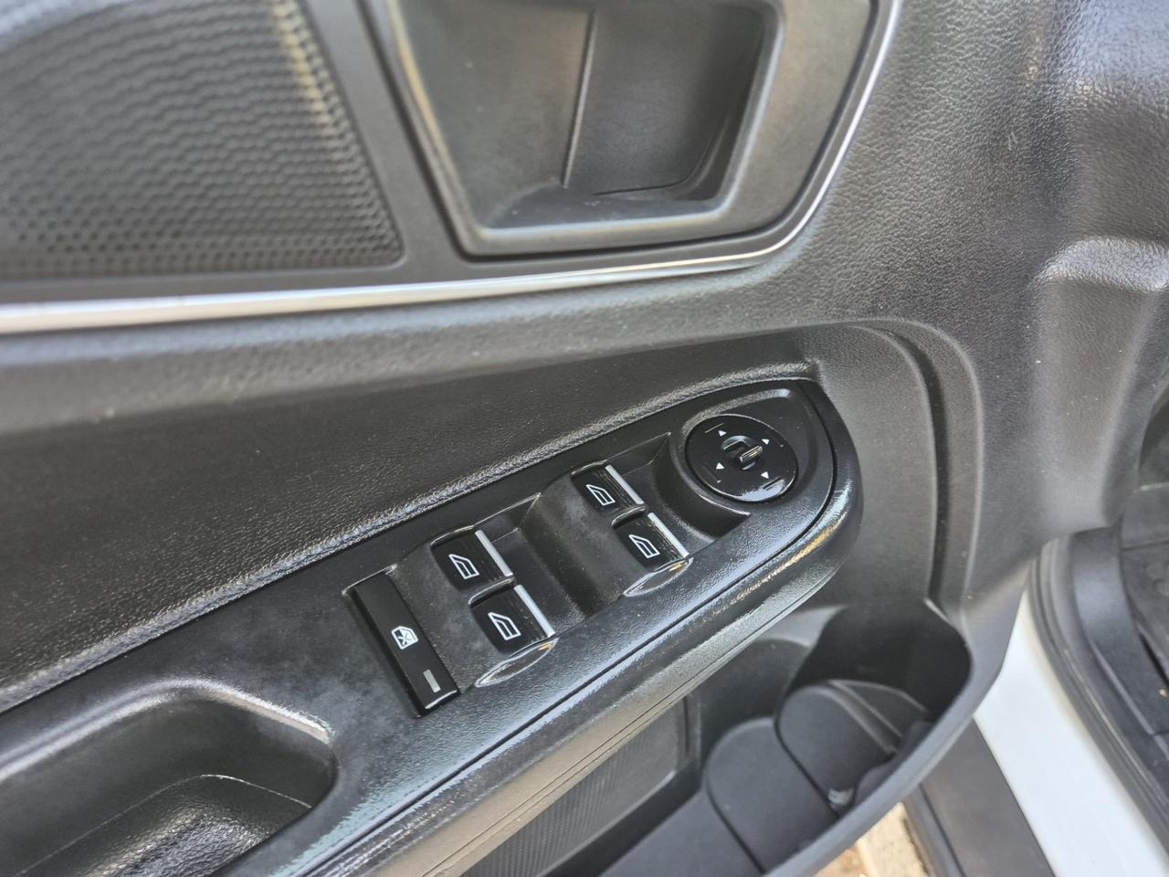 Ford B-Max 1.4 90 CV GPL