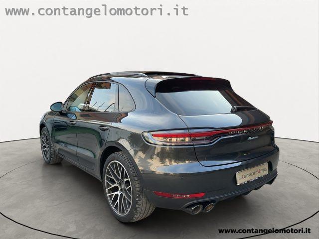 PORSCHE Macan 2.0