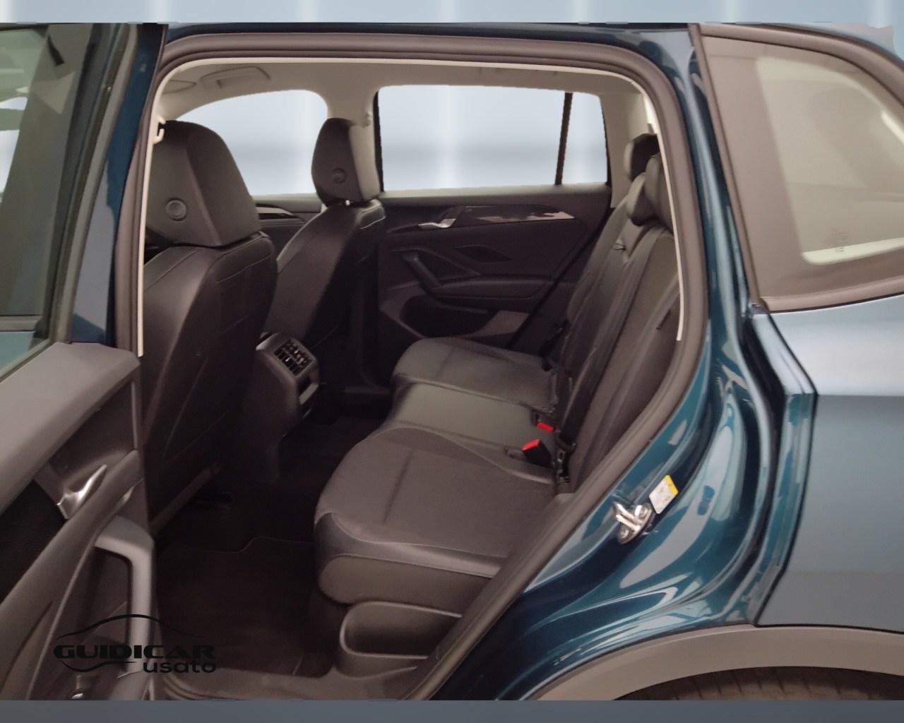 VOLKSWAGEN Tiguan III 2024 - Tiguan 2.0 tdi Life 150cv dsg