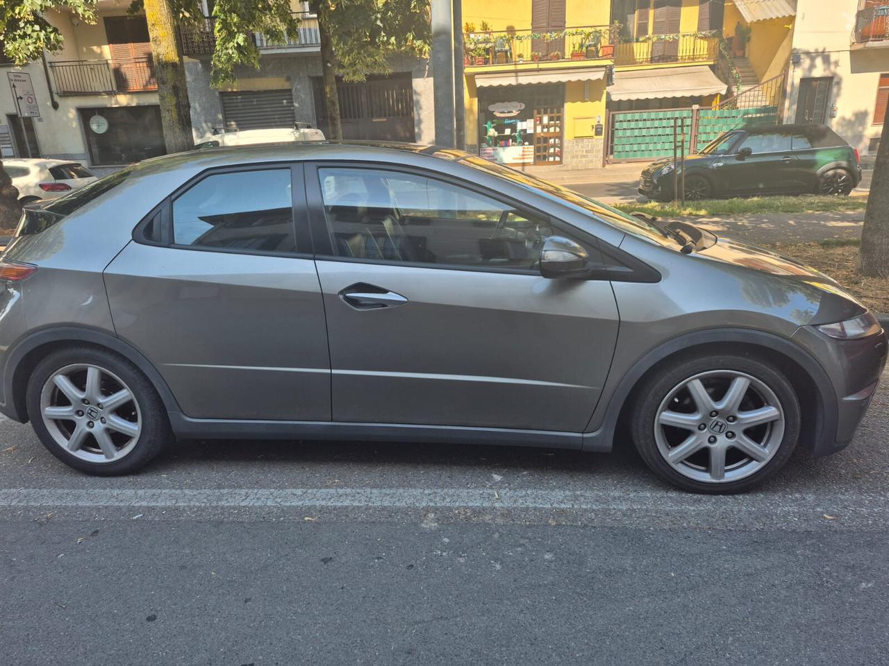 Honda Civic 2.2 i-CTDi 5p. Exclusive LH LE