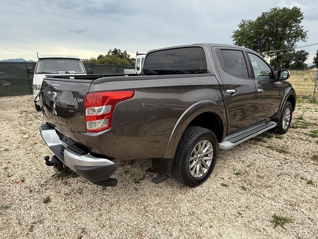 MITSUBISHI L200 PLUS DOPPIA CABINA 4X4 DIESEL