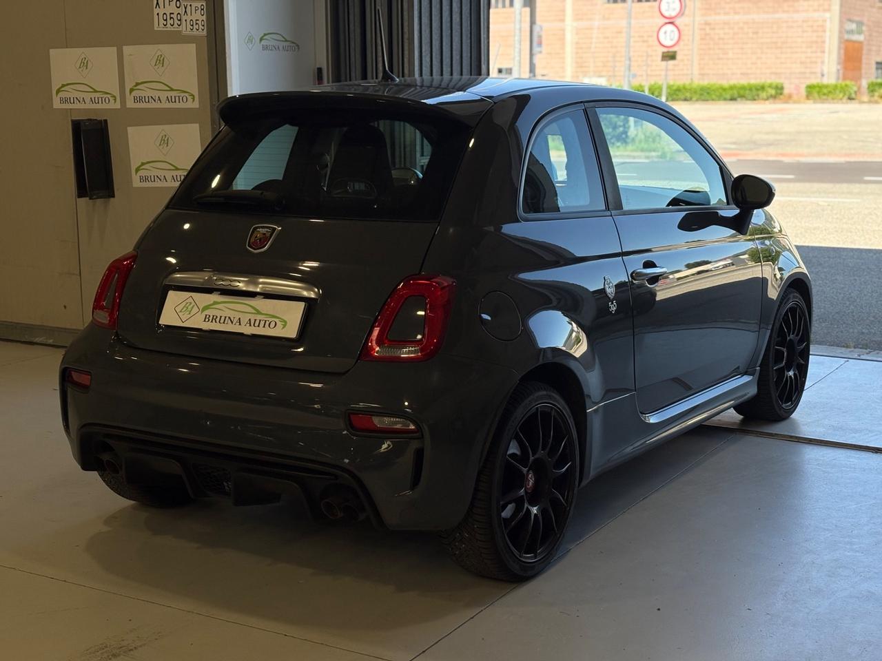 Abarth 595 1.4 Turbo T-Jet 145 CV 70 anniversario