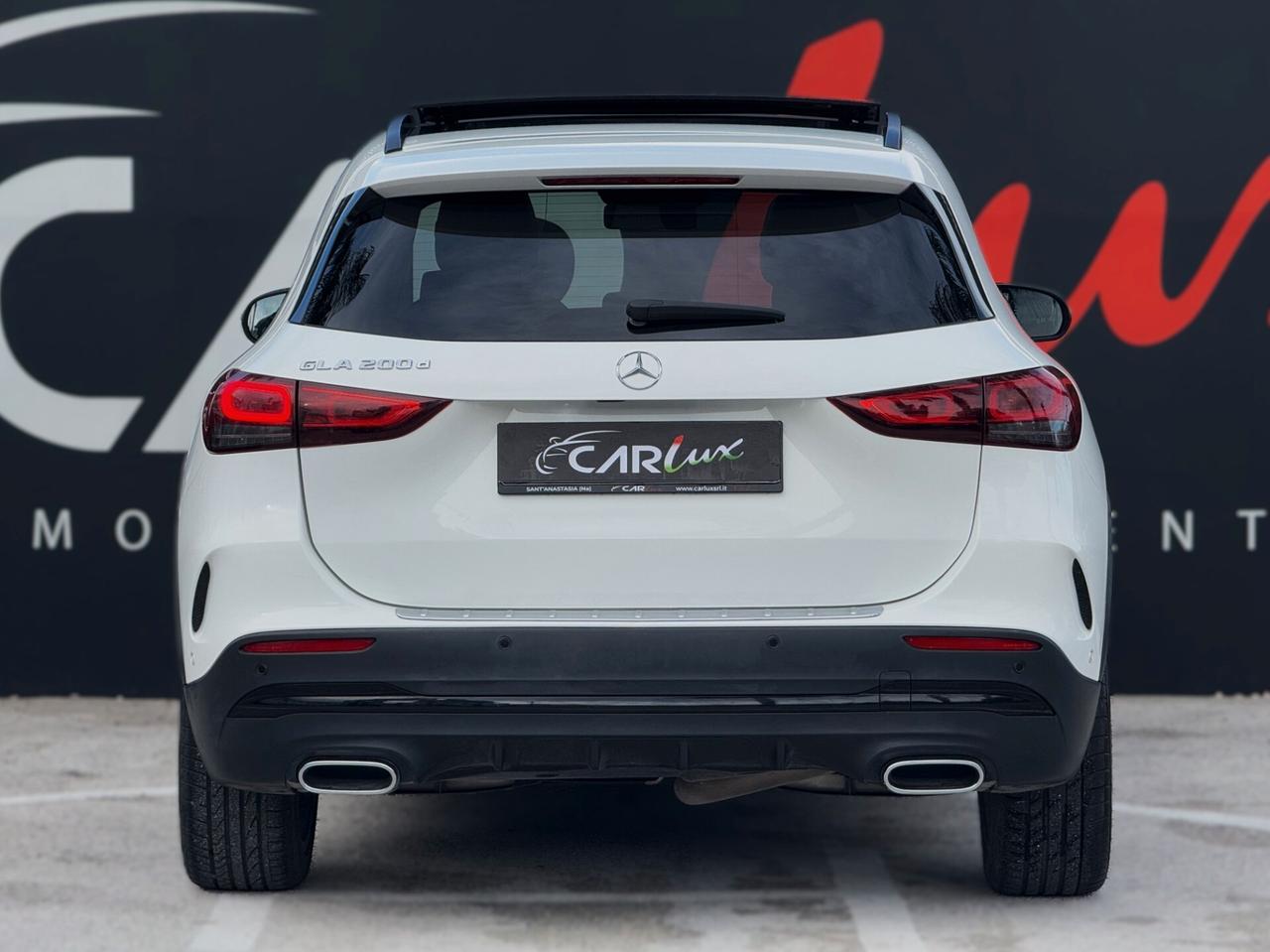 Mercedes-Benz GLA 200 d Premium Plus AMG TETTO